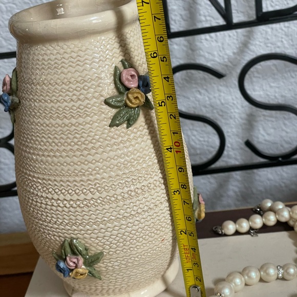 Ilsa Italian Potery Flower Vase - Picture 7 of 12